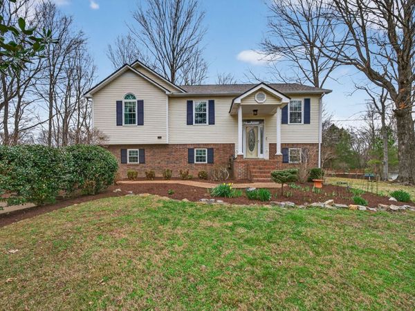 2109 Glencoe Rd, Culleoka, TN 38451