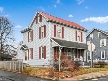 128 S BARBARA STREET, MOUNT JOY, PA 17552