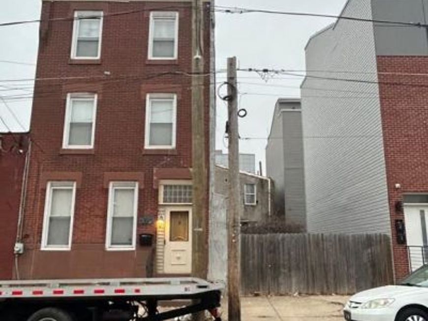 2430 N Mascher Street, Philadelphia, PA 19133 Main Photo