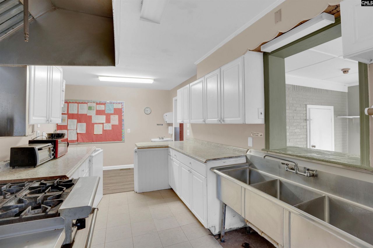 2306 Forrest Street  Photo 9