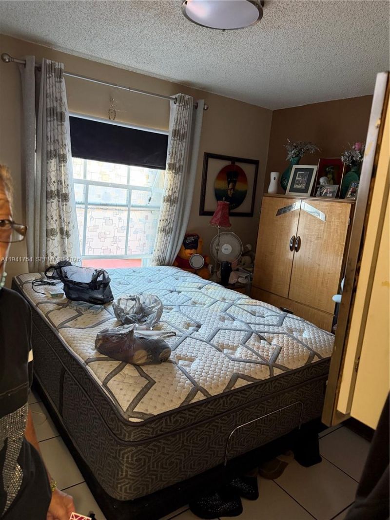 1062 NW 133rd Ave, Miami, FL 33182 Photo