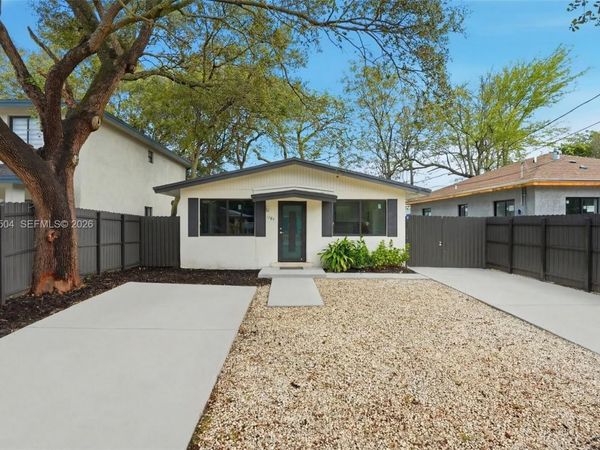1781 NW 94th St, Miami, FL 33147
