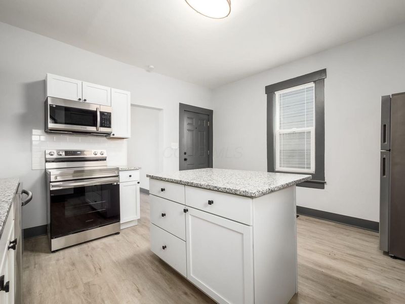 1557 Safford Avenue, Columbus, OH 43223 Photo 14