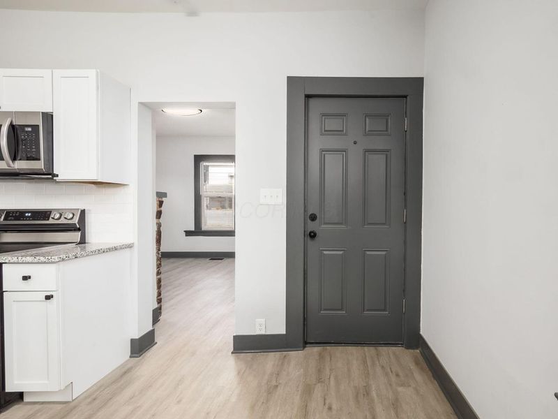 1557 Safford Avenue, Columbus, OH 43223 Photo 17