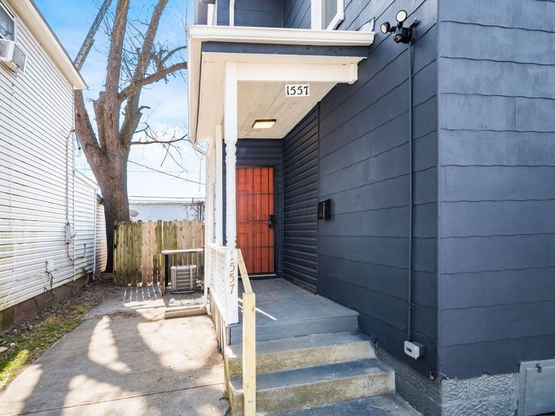 1557 Safford Avenue, Columbus, OH 43223 Photo 4