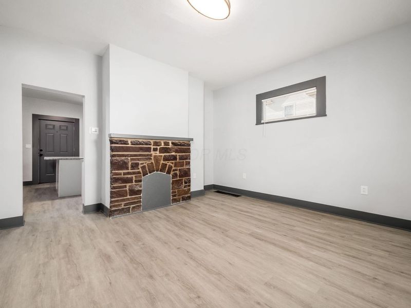 1557 Safford Avenue, Columbus, OH 43223 Photo 9