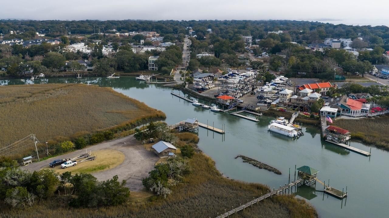 1018 Chambers Lane Photo 101