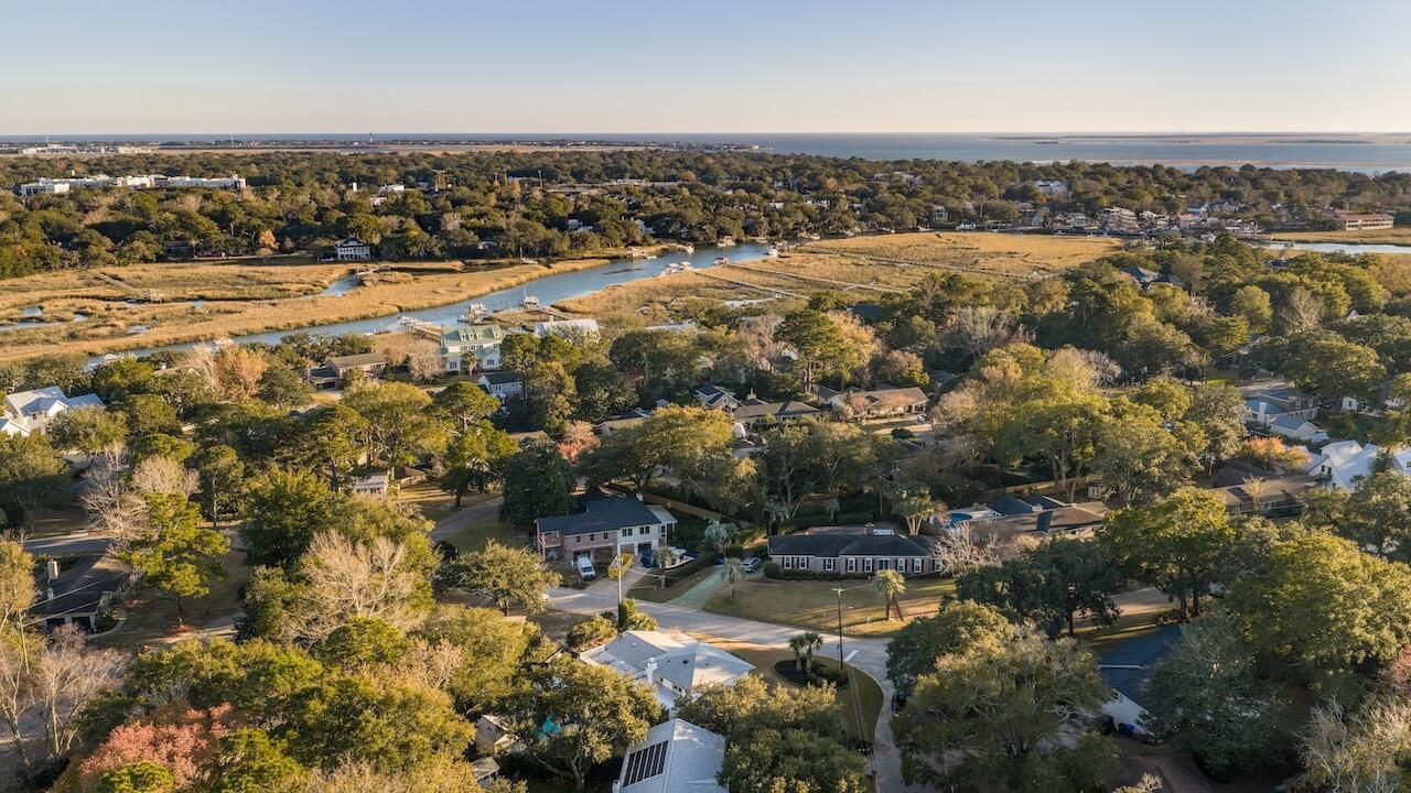 1018 Chambers Lane Photo 77