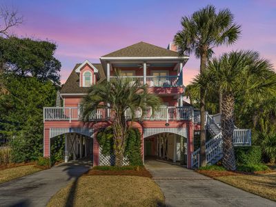 510 E Arctic Avenue, Folly Beach, SC 29439