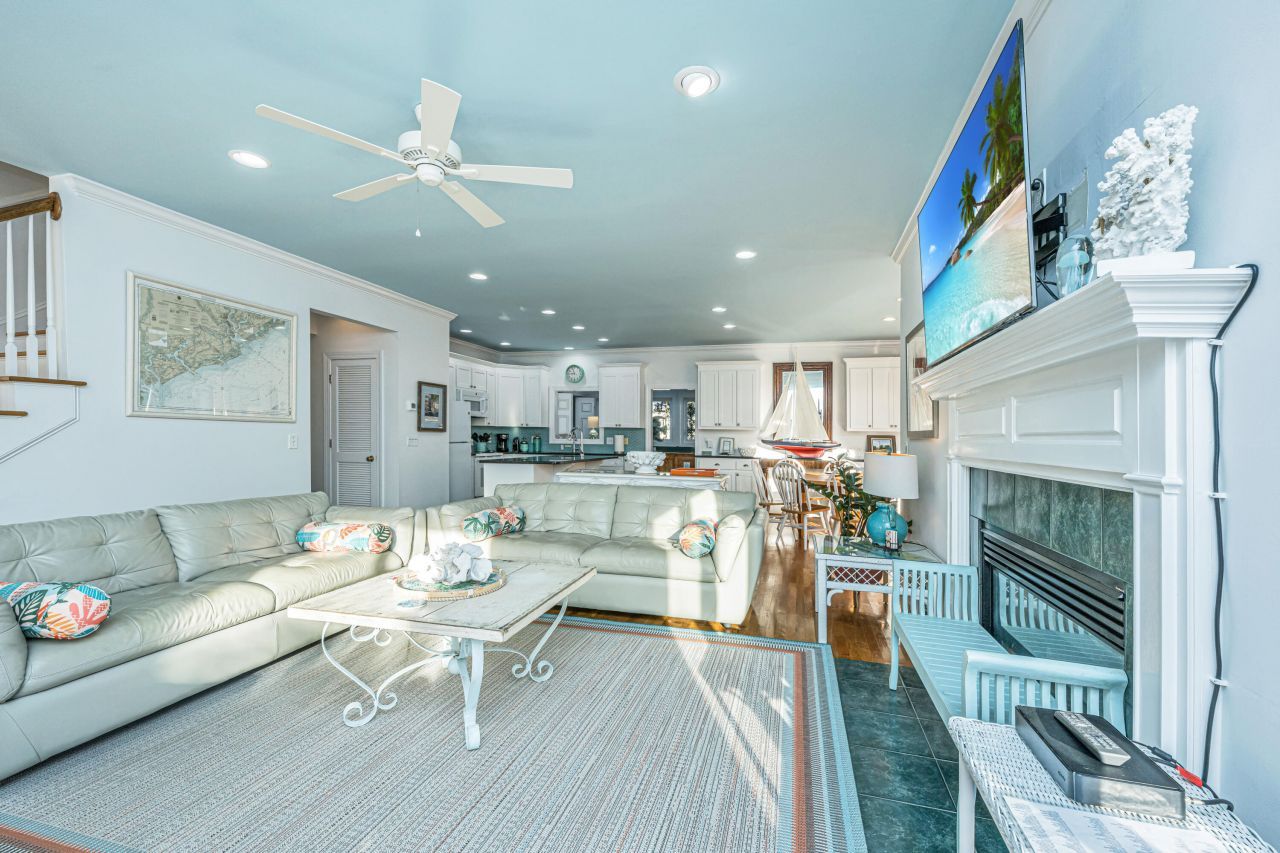 510 E Arctic Avenue Photo 18