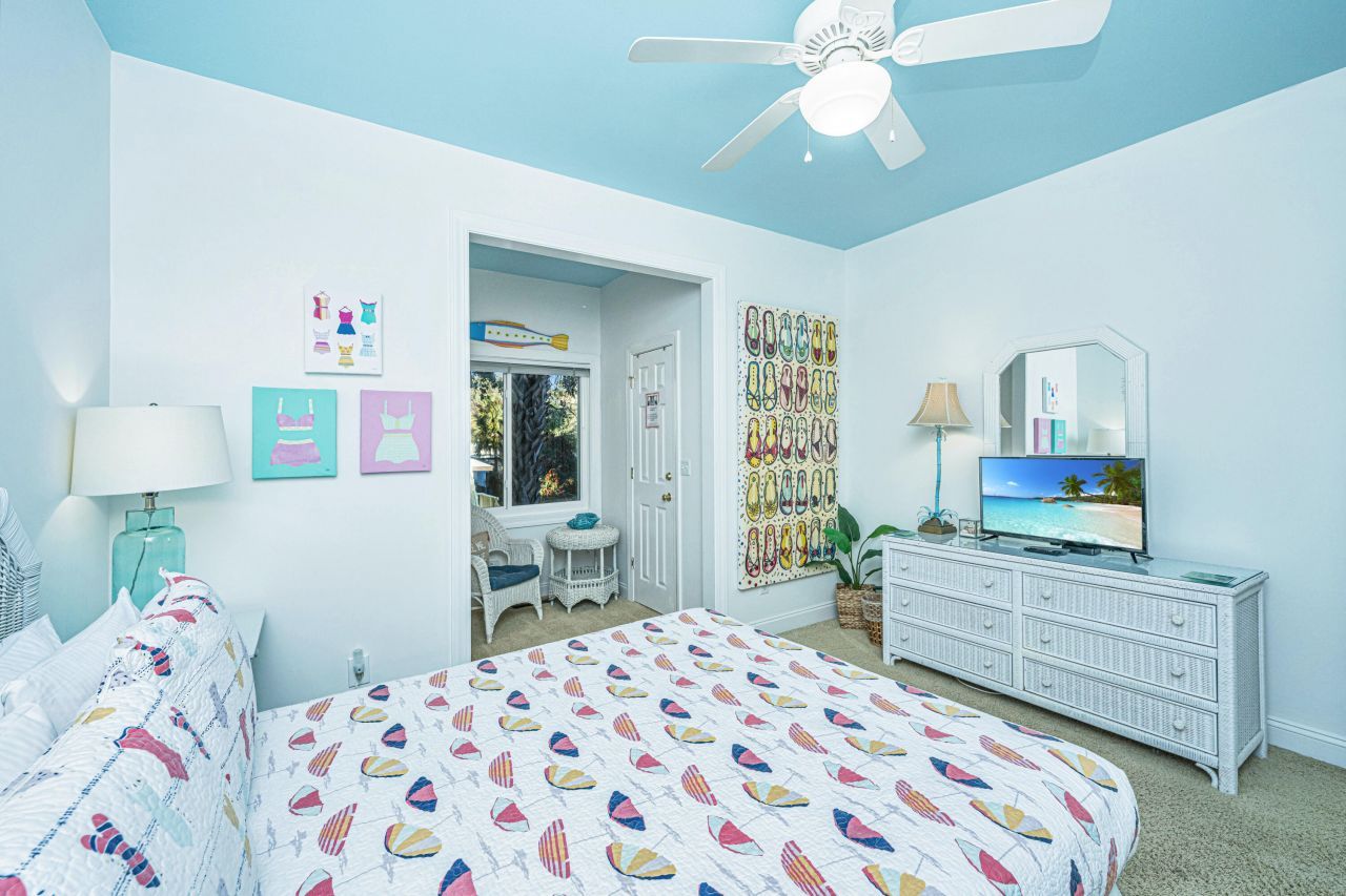 510 E Arctic Avenue Photo 46