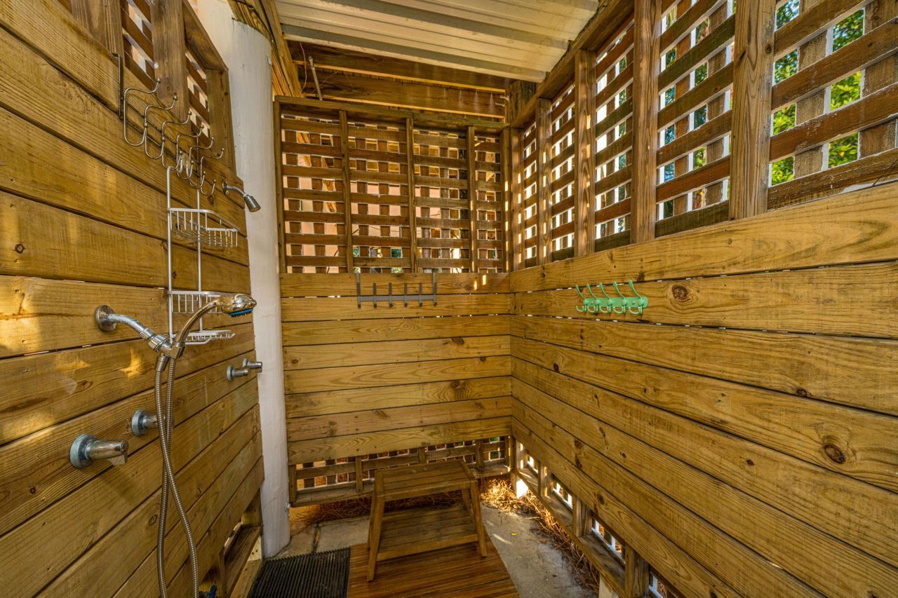 510 E Arctic Avenue Photo 56