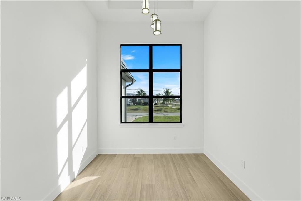 1600 NW 38th Ave, Cape Coral, FL 33993 Photo