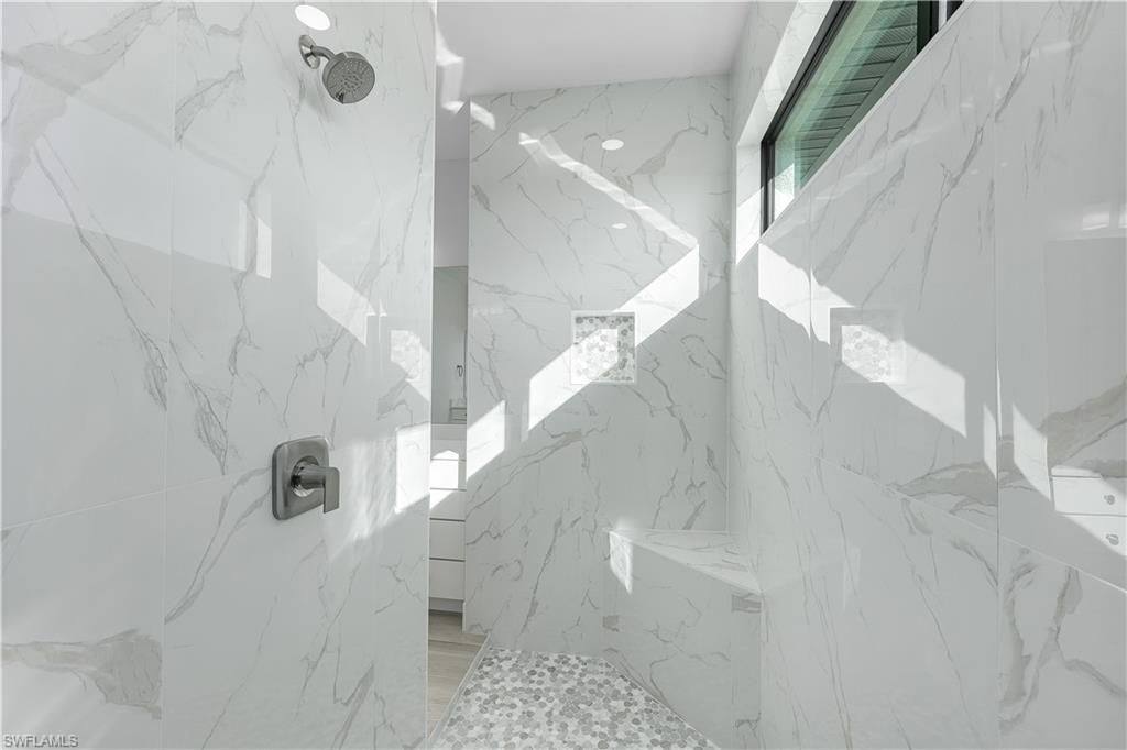 1600 NW 38th Ave, Cape Coral, FL 33993 Photo