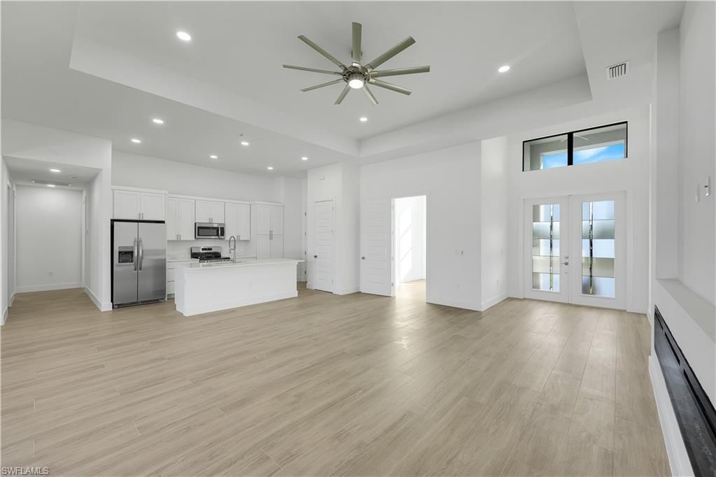 1600 NW 38th Ave, Cape Coral, FL 33993 Photo