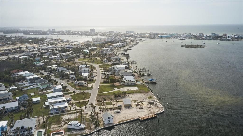 938 San Carlos Dr, Fort Myers Beach, FL 33931 Photo