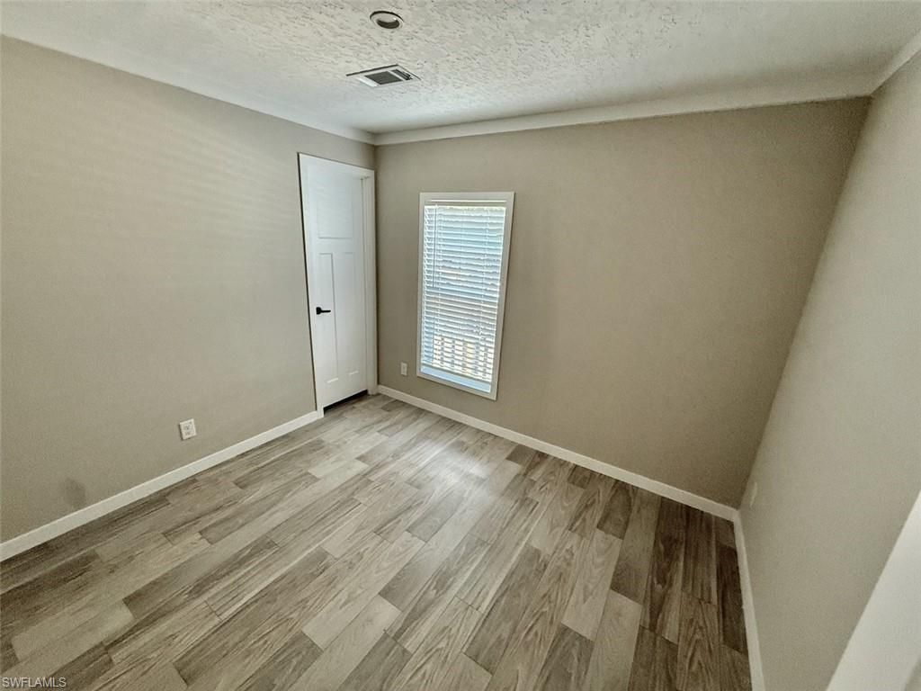 8104 Marx Dr, North Fort Myers, FL 33917 Photo