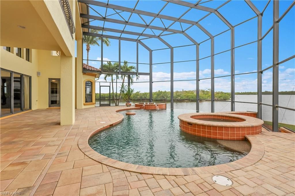 879 W Cape Estates Cir, Cape Coral, FL 33993 Photo