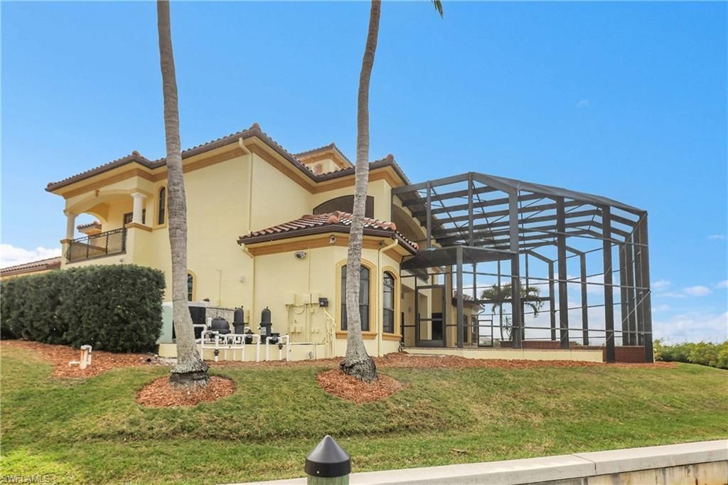 879 W Cape Estates Cir, Cape Coral, FL 33993 Photo