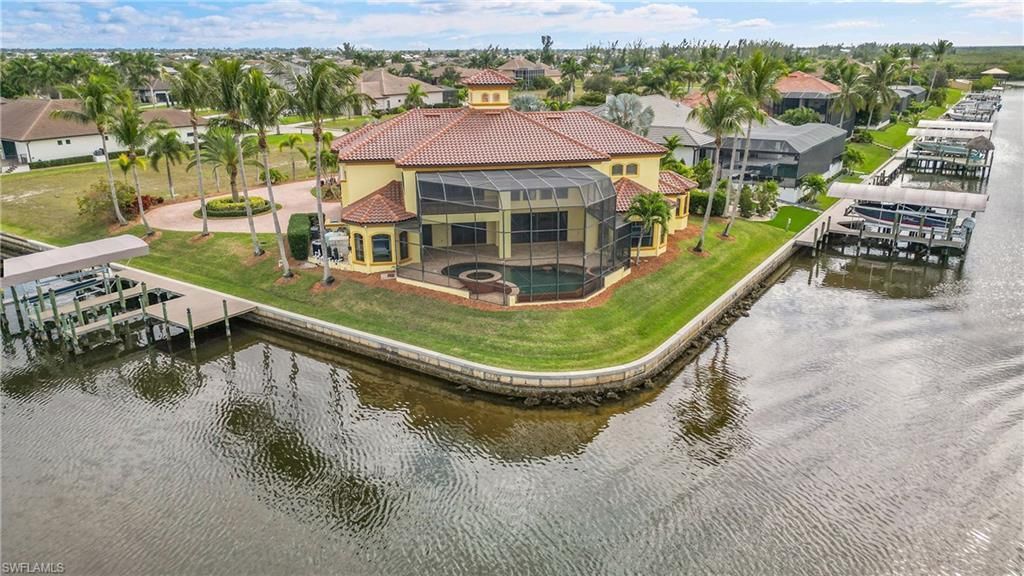 879 W Cape Estates Cir, Cape Coral, FL 33993 Photo