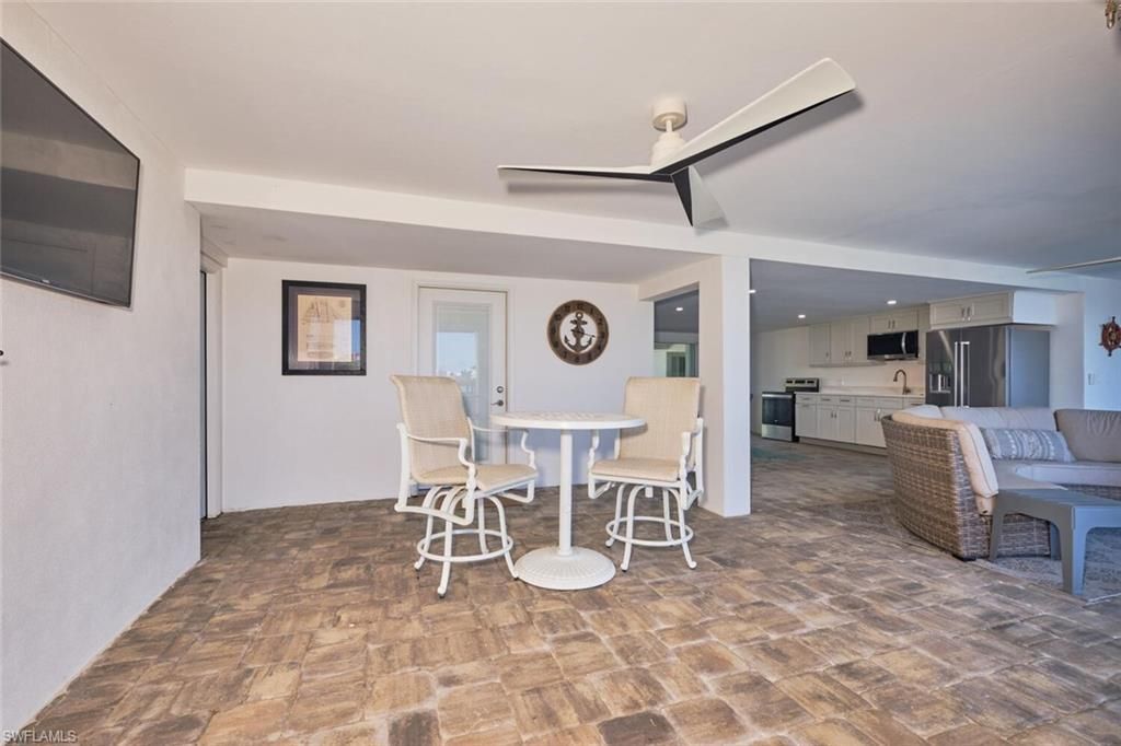 789 San Carlos Dr, Fort Myers Beach, FL 33931 Photo