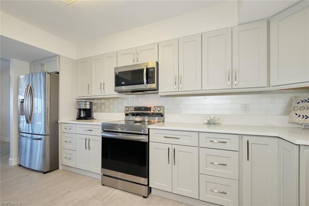 789 San Carlos Dr, Fort Myers Beach, FL 33931 Photo