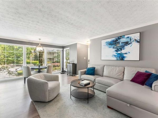 307 COUNTRY PARK Drive SE, Smyrna, GA 30080