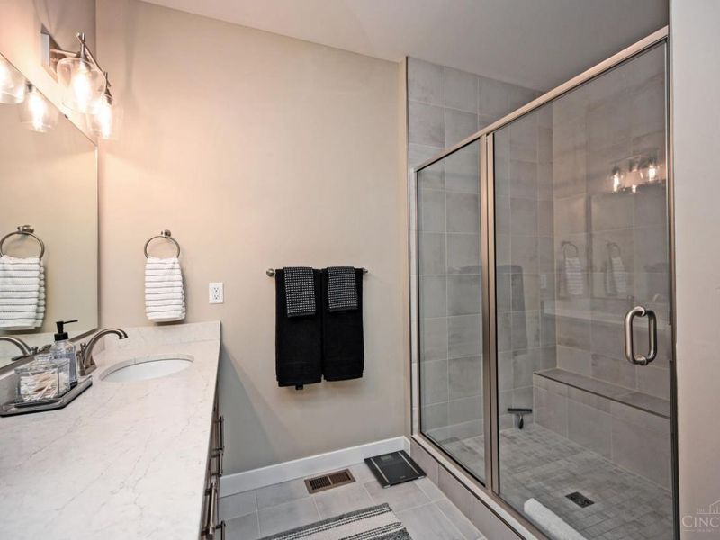 7226 Abington Way, West Chester, OH 45069 Photo 37