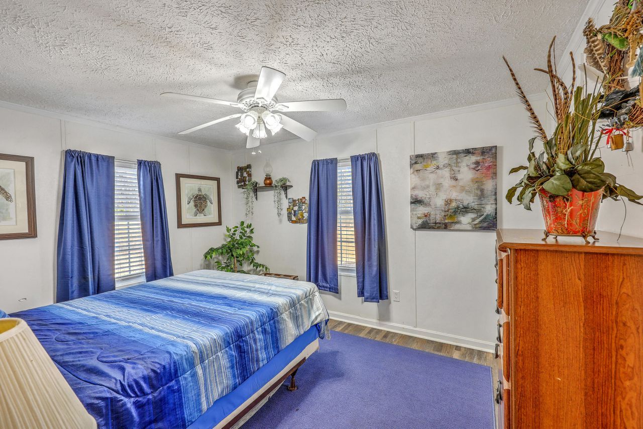 1009 Lion Heart Lane Photo 25