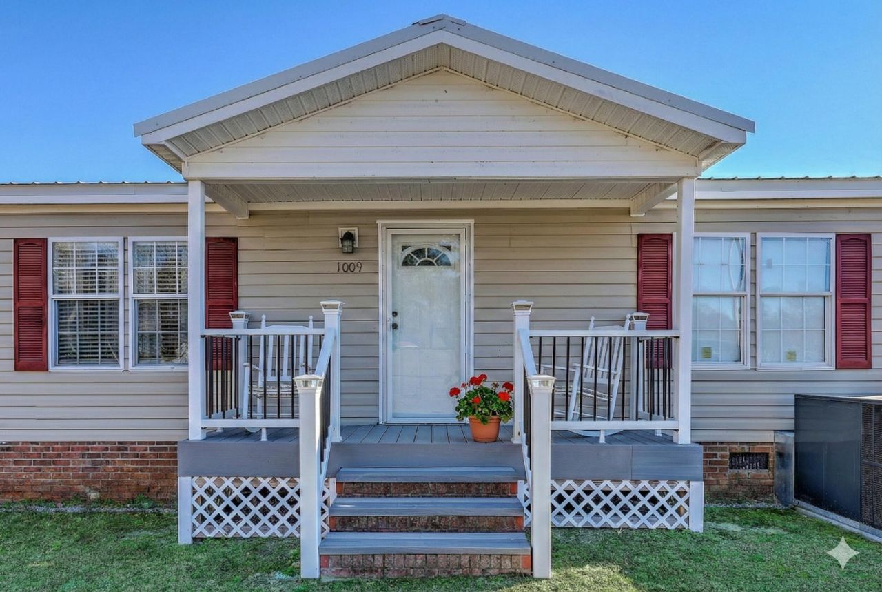 1009 Lion Heart Lane Photo 6