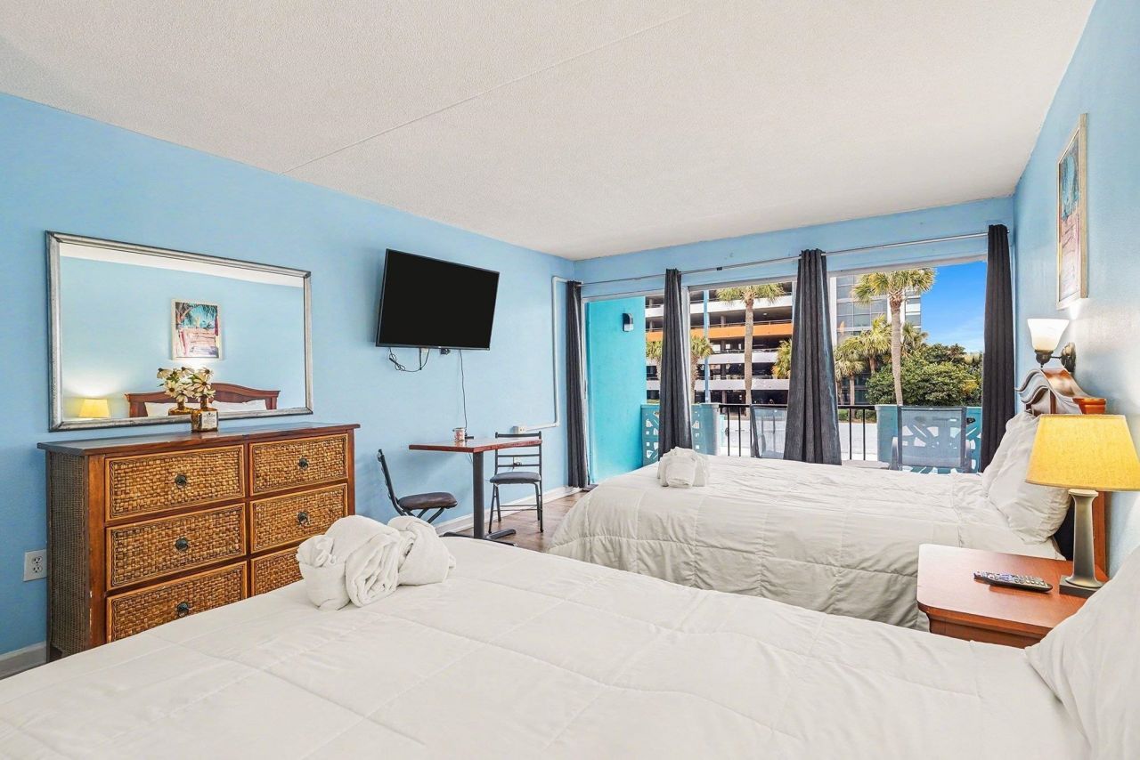 1600 S Ocean Blvd. Photo 8