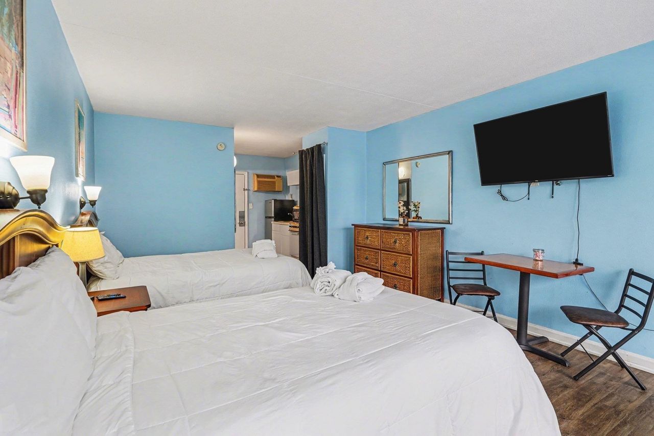 1600 S Ocean Blvd. Photo 9