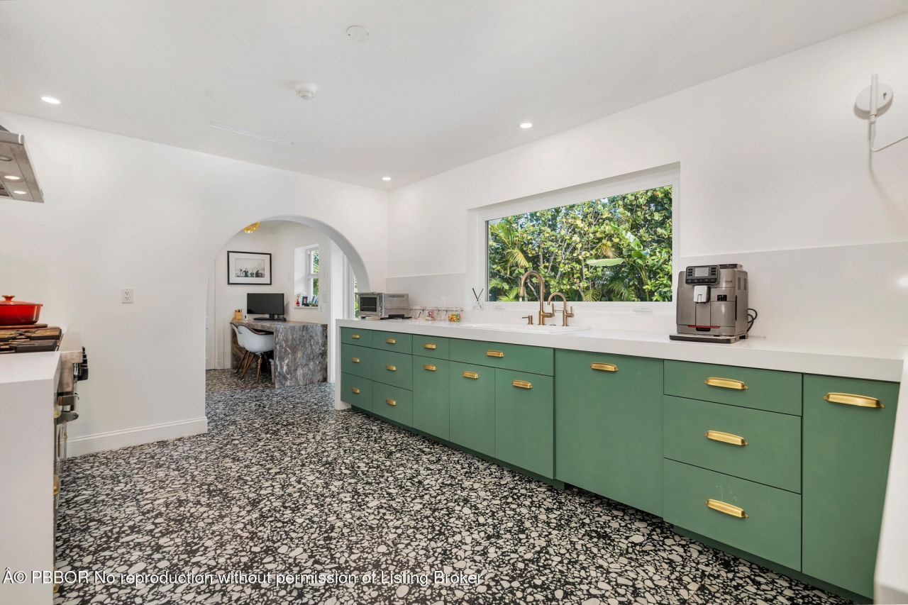 265 Rilyn Drive, West Palm Beach, FL 33405 Photo