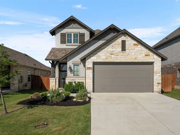 121 Rangel DR, Liberty Hill, TX 78642