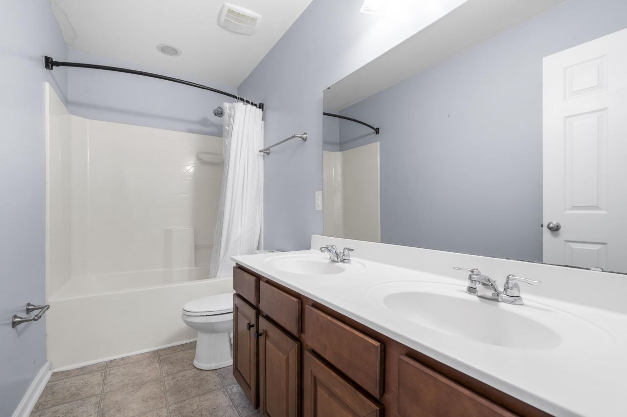 3594 Franklin Tower Drive Photo 15