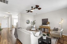 3594 Franklin Tower Drive photo 4