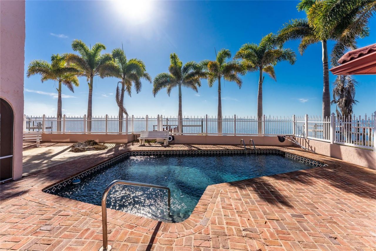 341 Severin Road Se, Port Charlotte, FL 33952 Photo