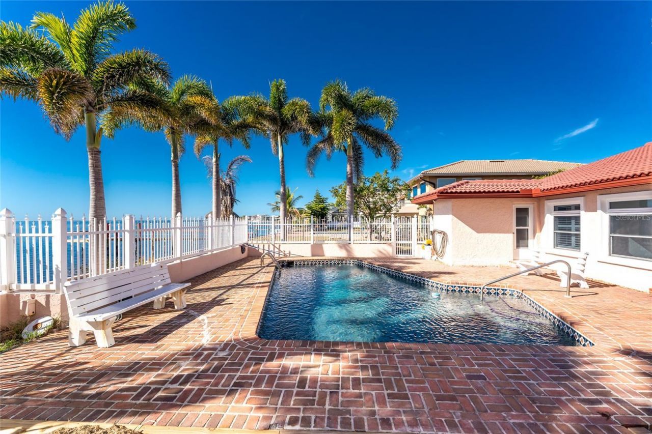 341 Severin Road Se, Port Charlotte, FL 33952 Photo