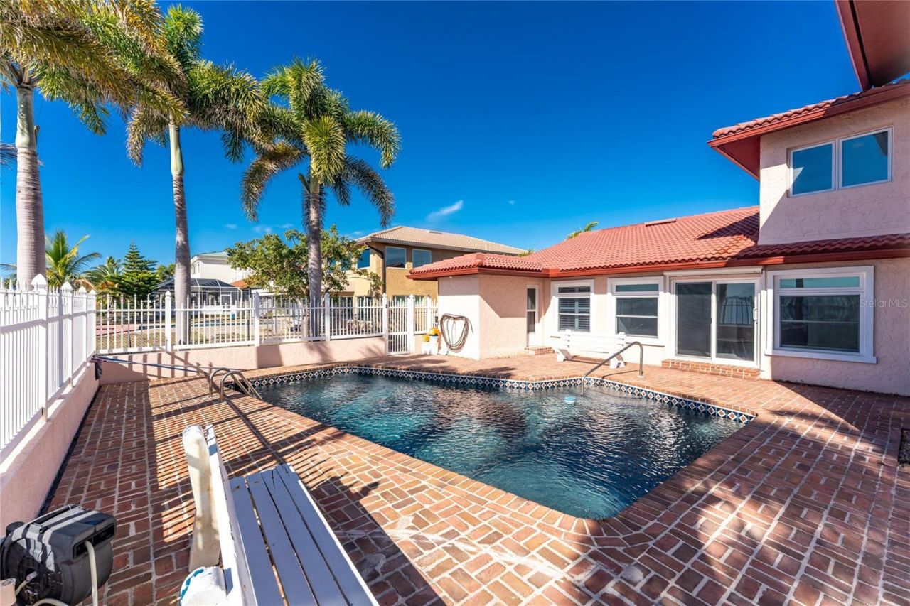 341 Severin Road Se, Port Charlotte, FL 33952 Photo