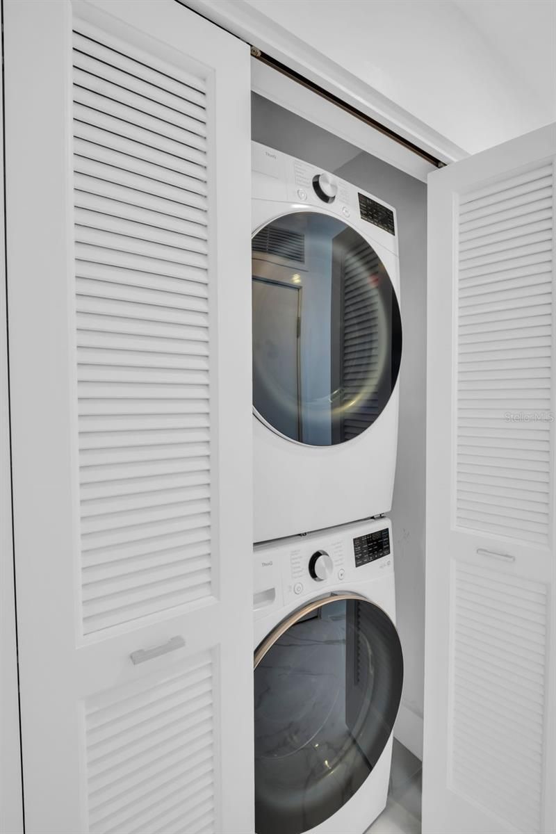 175 1st Street S, Unit 1008, Saint Petersburg, FL 33701 Photo