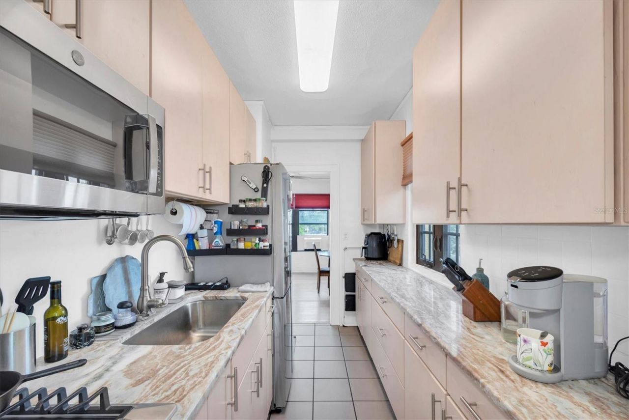 130 4th Avenue N, Unit 201, Saint Petersburg, FL 33701 Photo