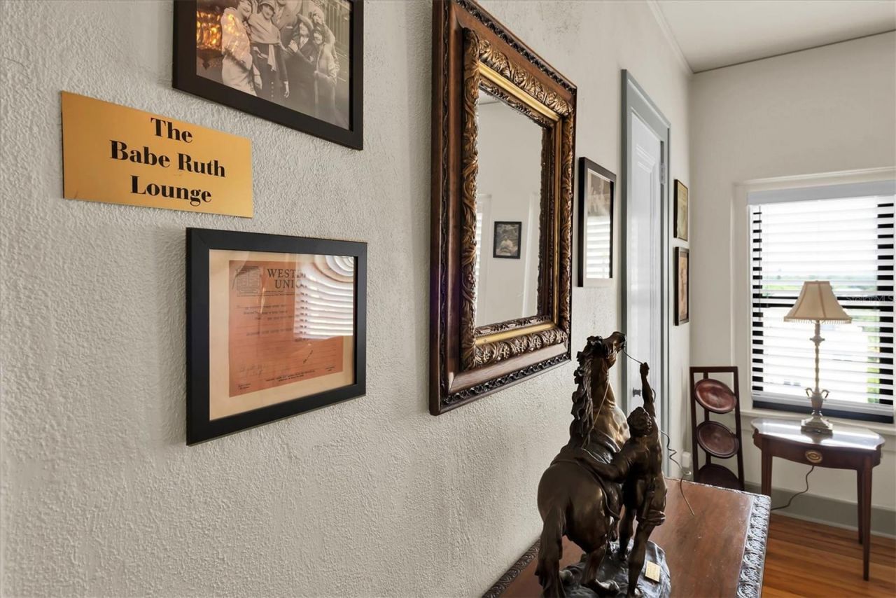 130 4th Avenue N, Unit 201, Saint Petersburg, FL 33701 Photo