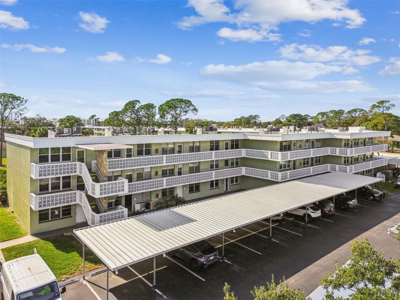4885 1st Street Ne, Unit 203, Saint Petersburg, FL 33703 Photo