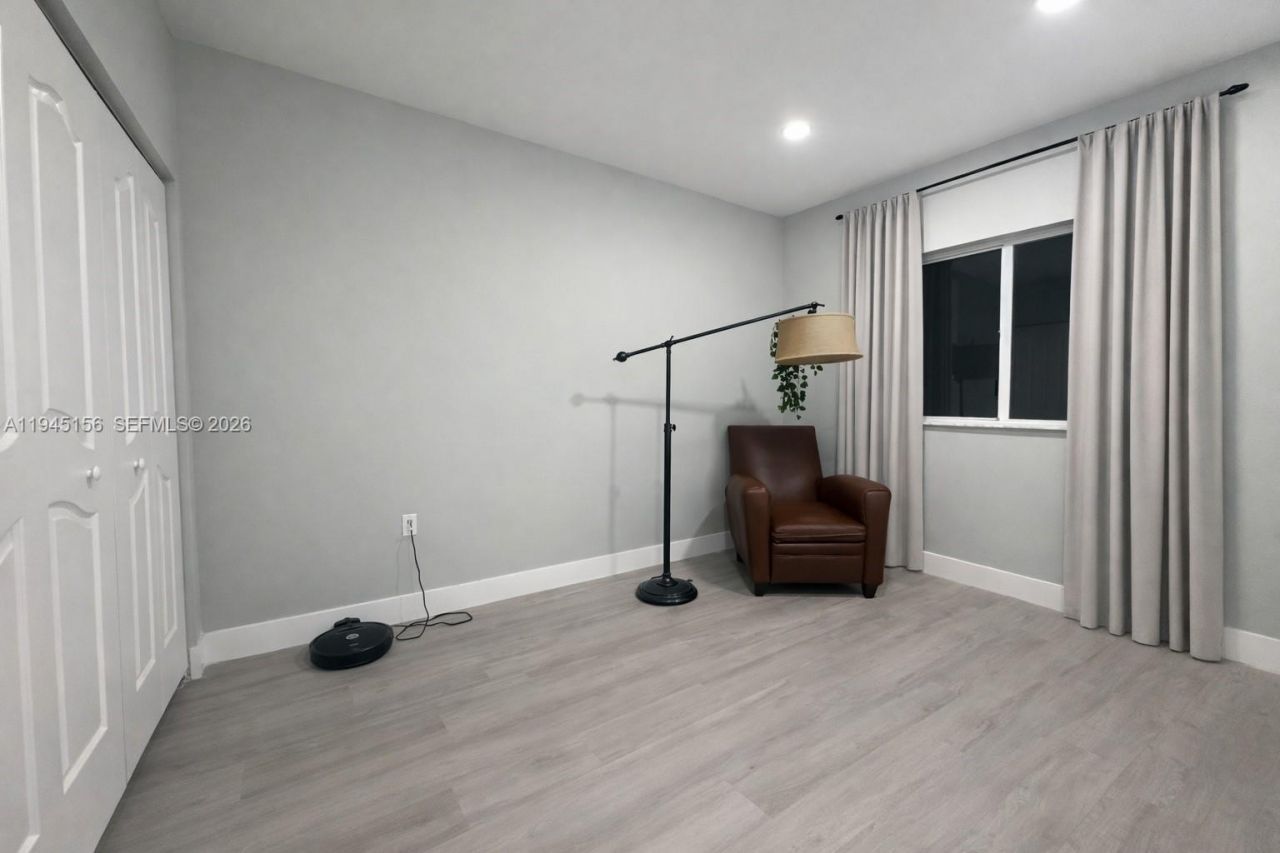 4124 NE 30th St, Homestead, FL 33033 Photo