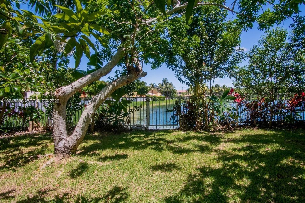 4124 NE 30th St, Homestead, FL 33033 Photo