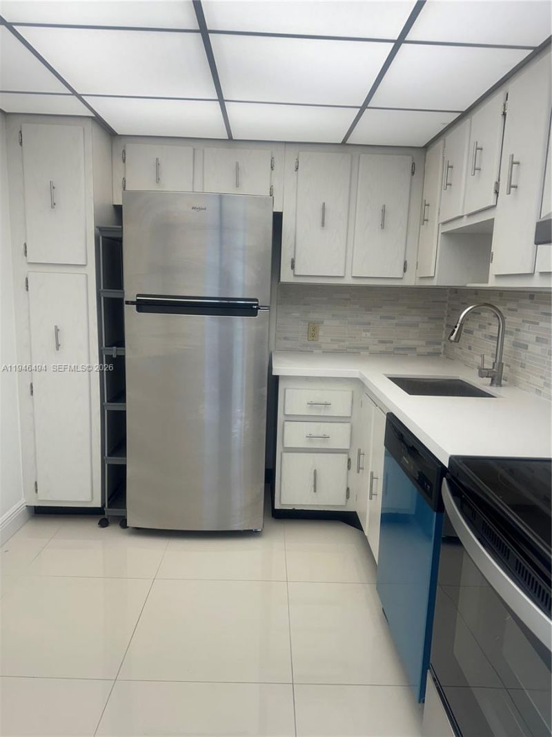 20335 W Country Club Dr, Unit 1701, Aventura, FL 33180 Photo