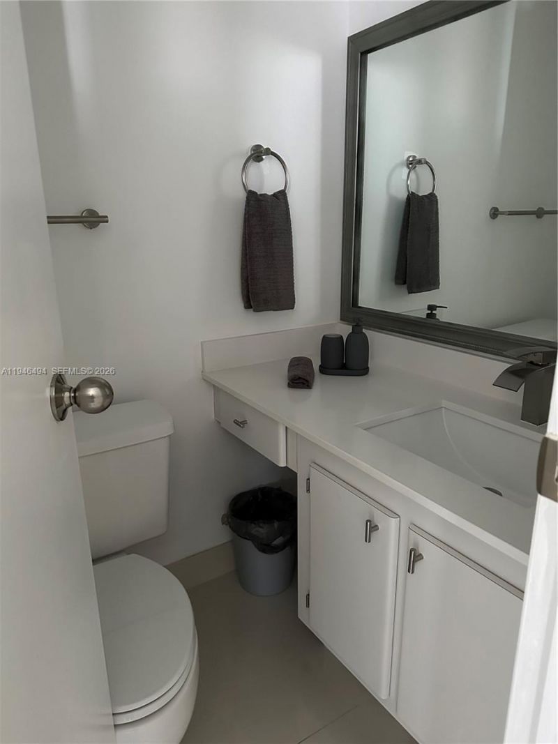 20335 W Country Club Dr, Unit 1701, Aventura, FL 33180 Photo