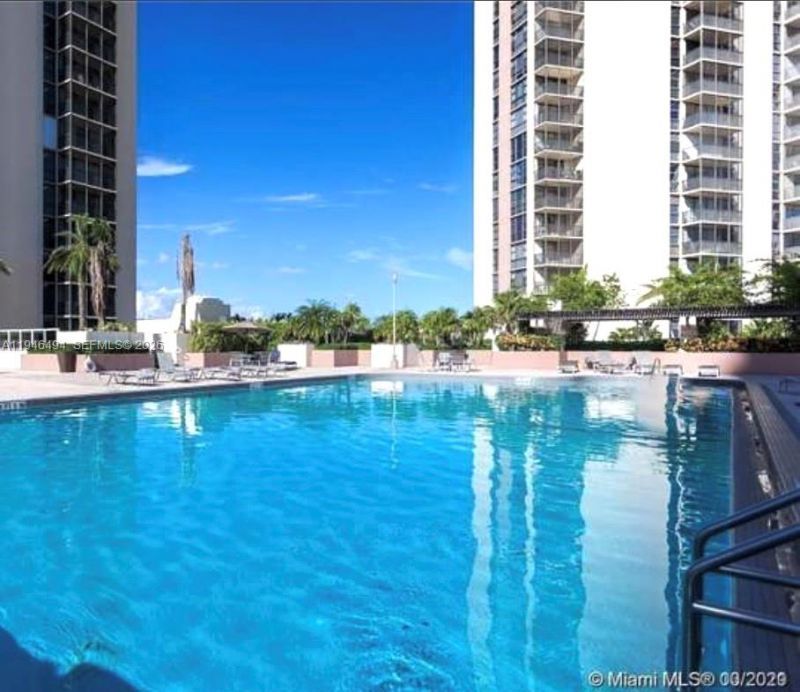 20335 W Country Club Dr, Unit 1701, Aventura, FL 33180 Photo