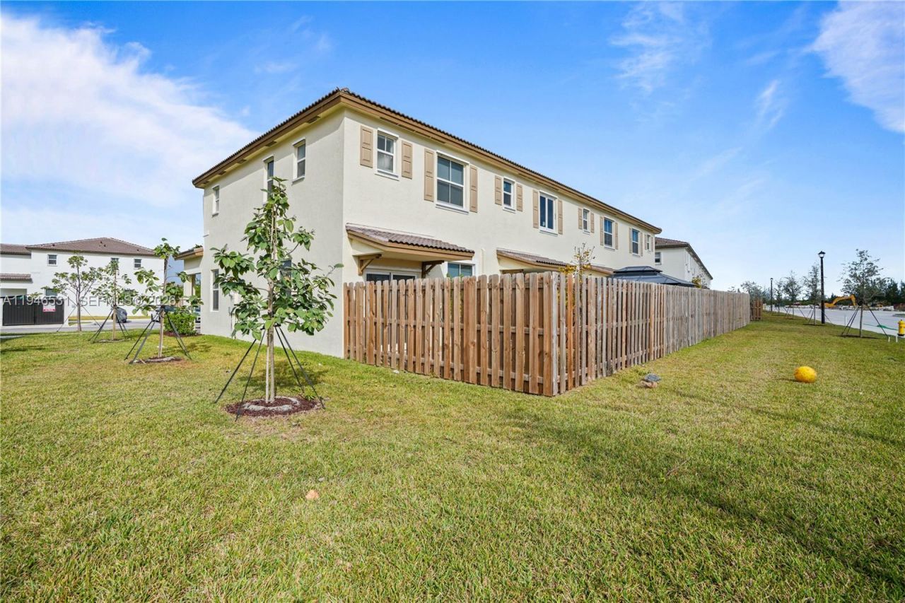 11919 SW 247 Ter, Homestead, FL 33032 Photo