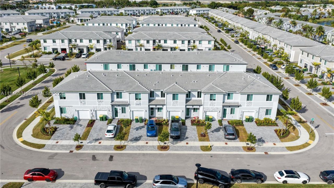 11919 SW 247 Ter, Homestead, FL 33032 Photo